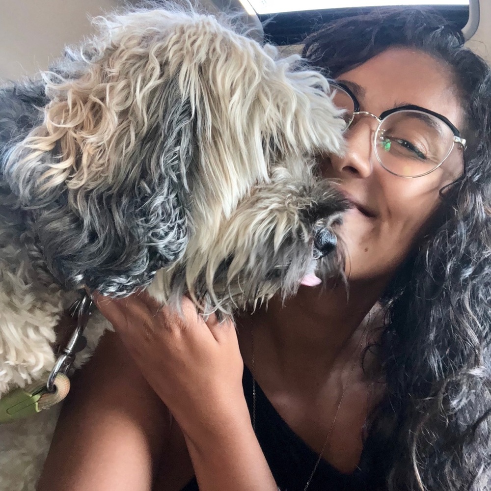 Meet your Posher, Leilani